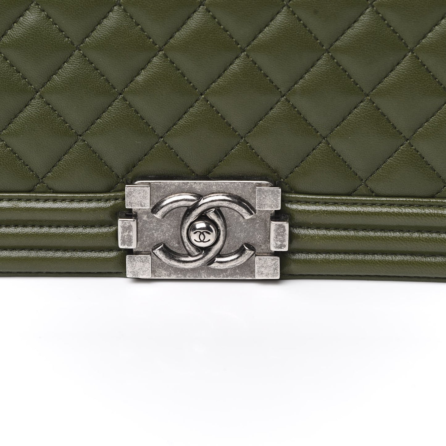Lambskin Quilted New Medium Boy Flap Dark Green