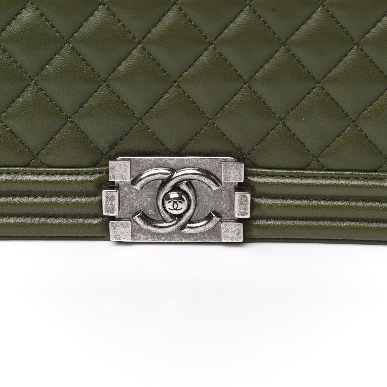 Chanel Lambskin Quilted New Medium Boy Flap Dark Green 21 of 21