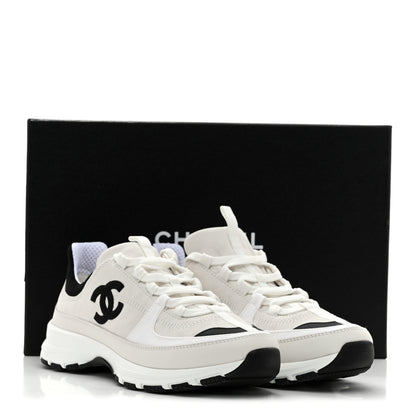 Chanel Suede Calfskin Grosgrain Womens CC Sneakers 39.5 White Black 11 of 11