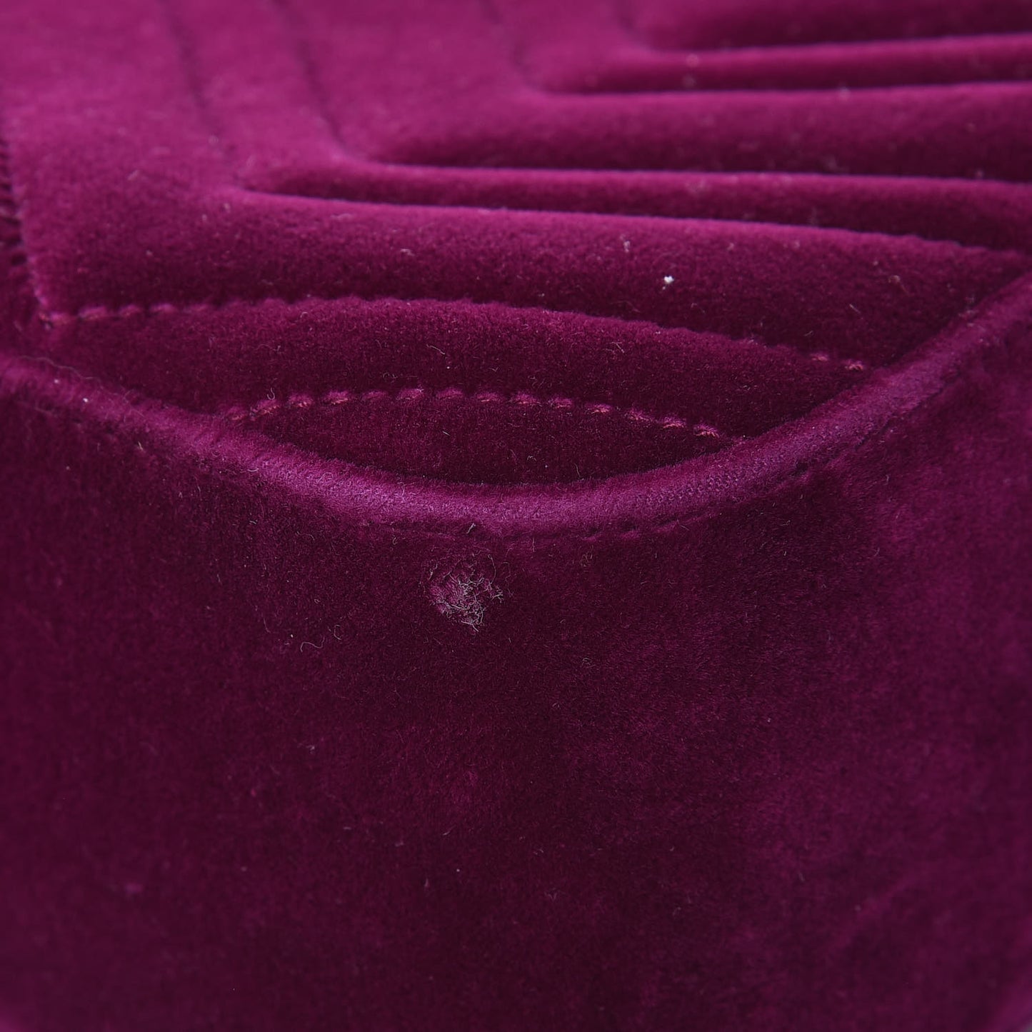 Velvet Matelasse Small GG Marmont Chain Shoulder Bag Fuchsia Violet Cyclamen