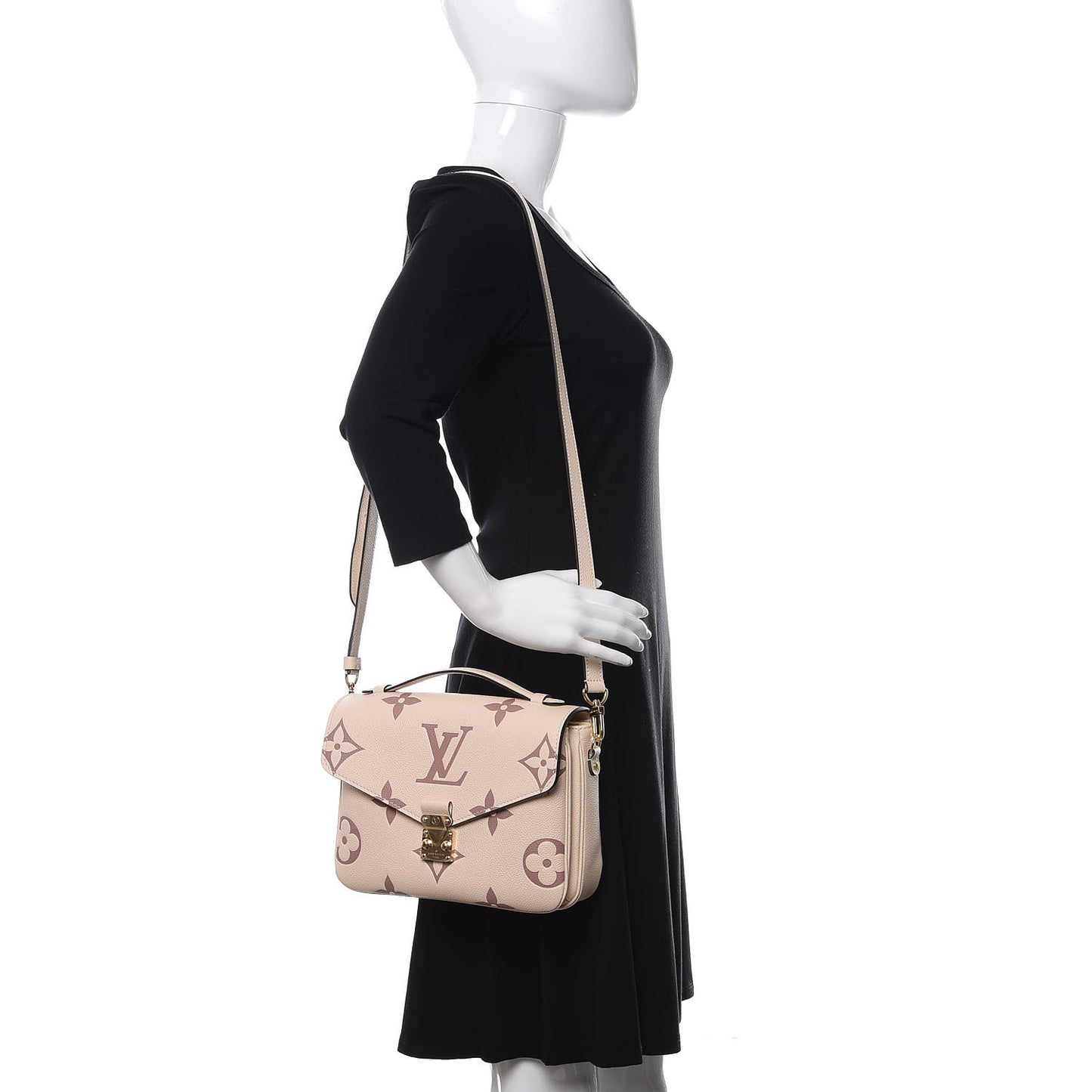 Empreinte Monogram Giant Pochette Metis Creme Bois De Rose