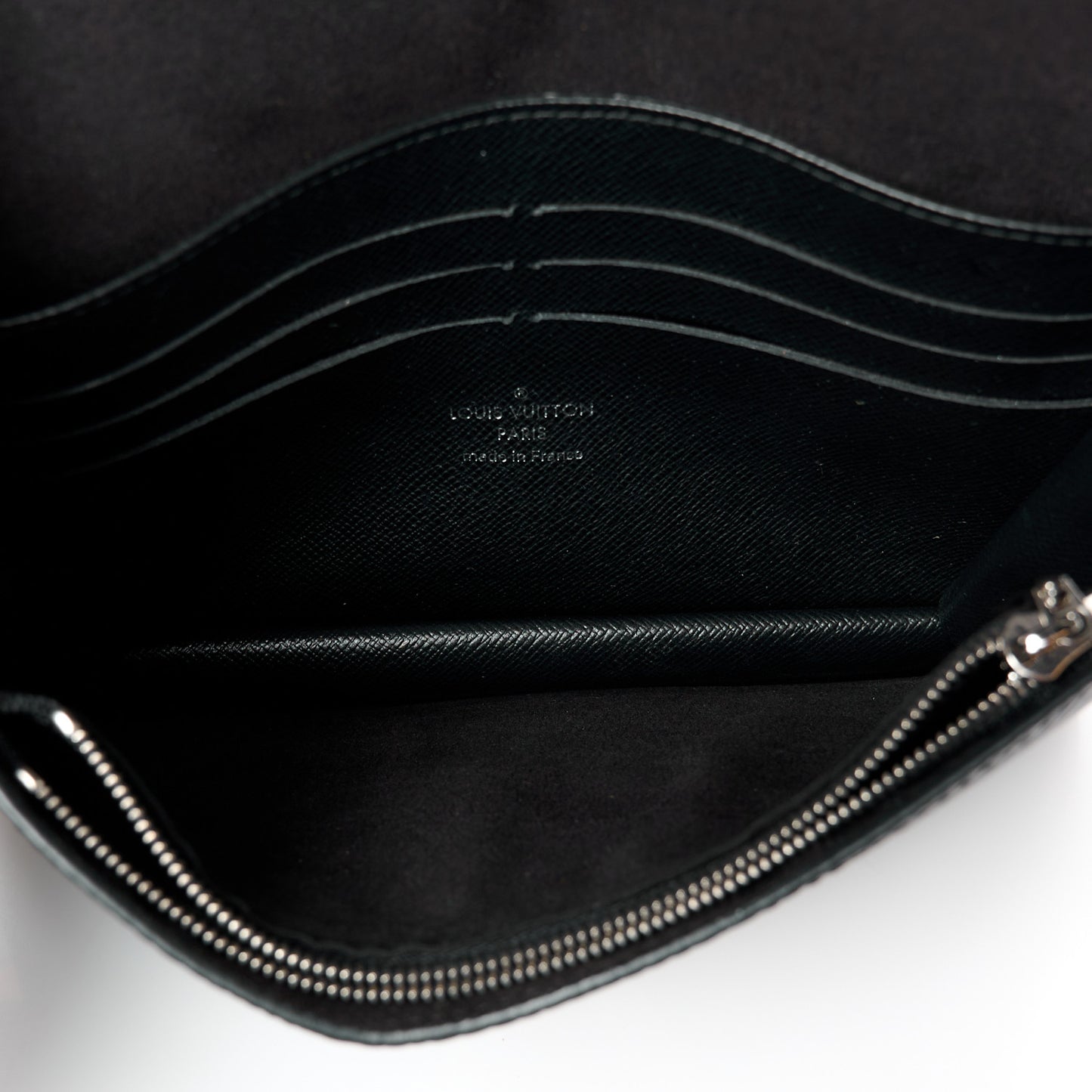 Epi Twist Belt Chain Wallet Black