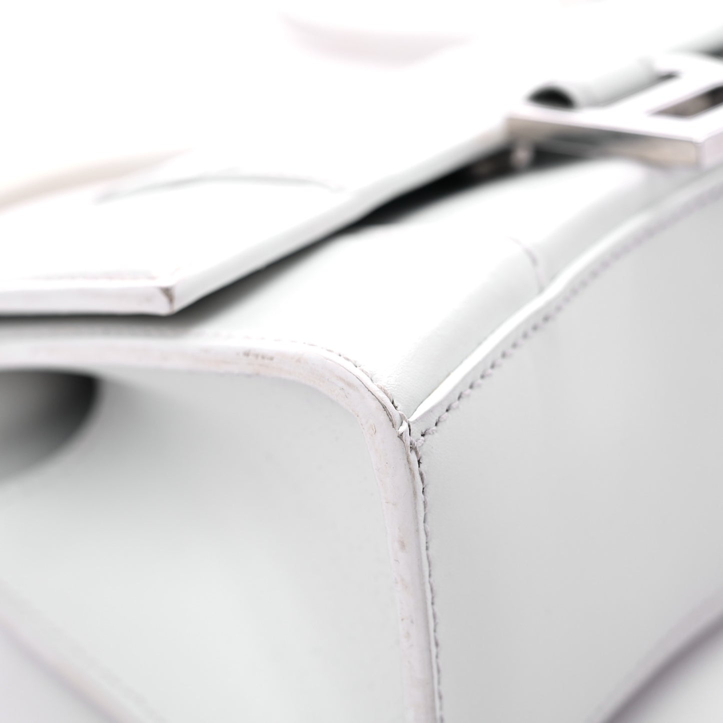 Box Calfskin Graffiti Logo Hourglass Top Handle Bag XS White Light Silver