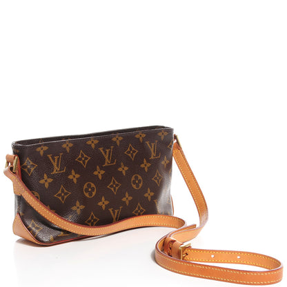 Louis Vuitton Monogram Trotteur 3 of 7