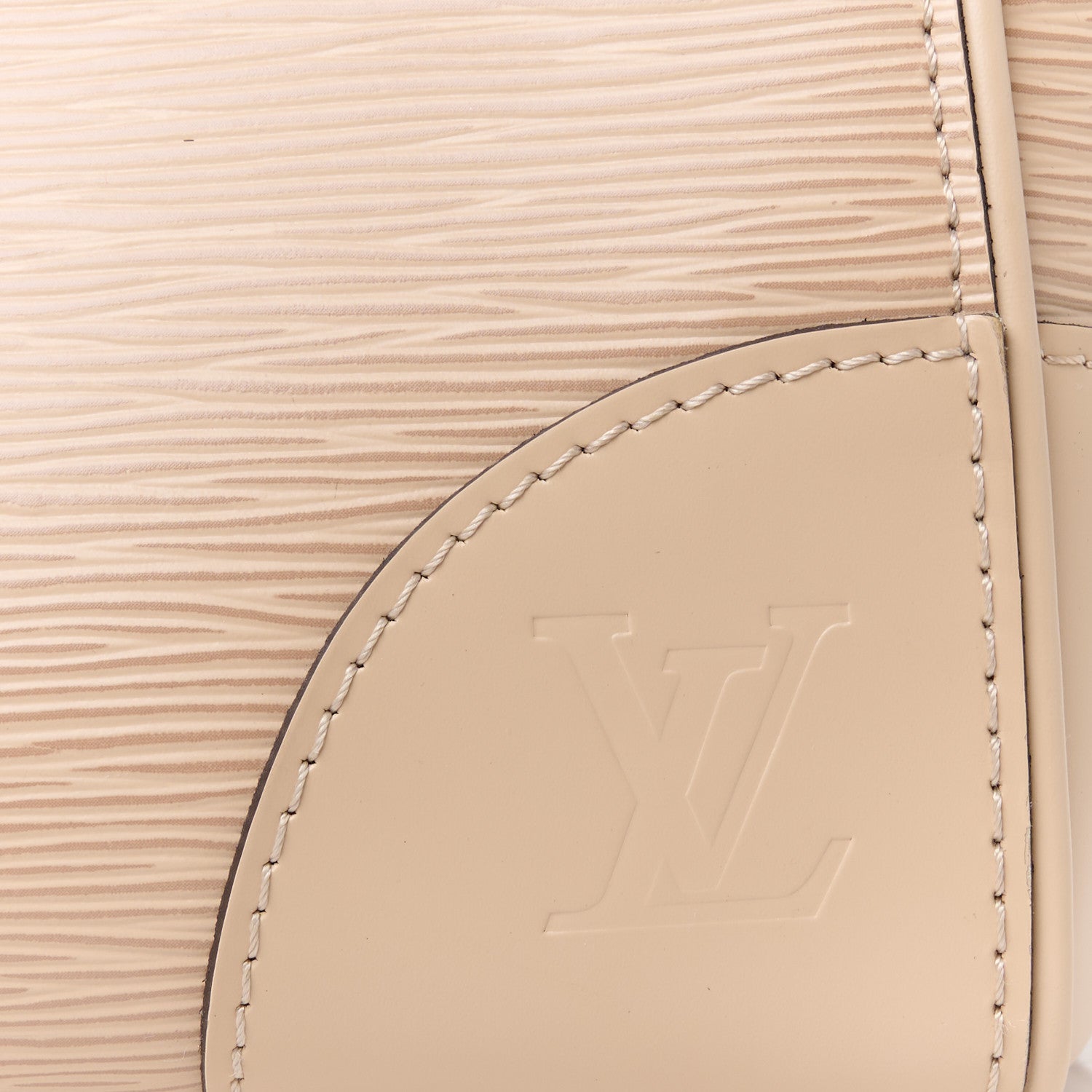 Louis Vuitton Epi Phenix MM Dune 8 of 11