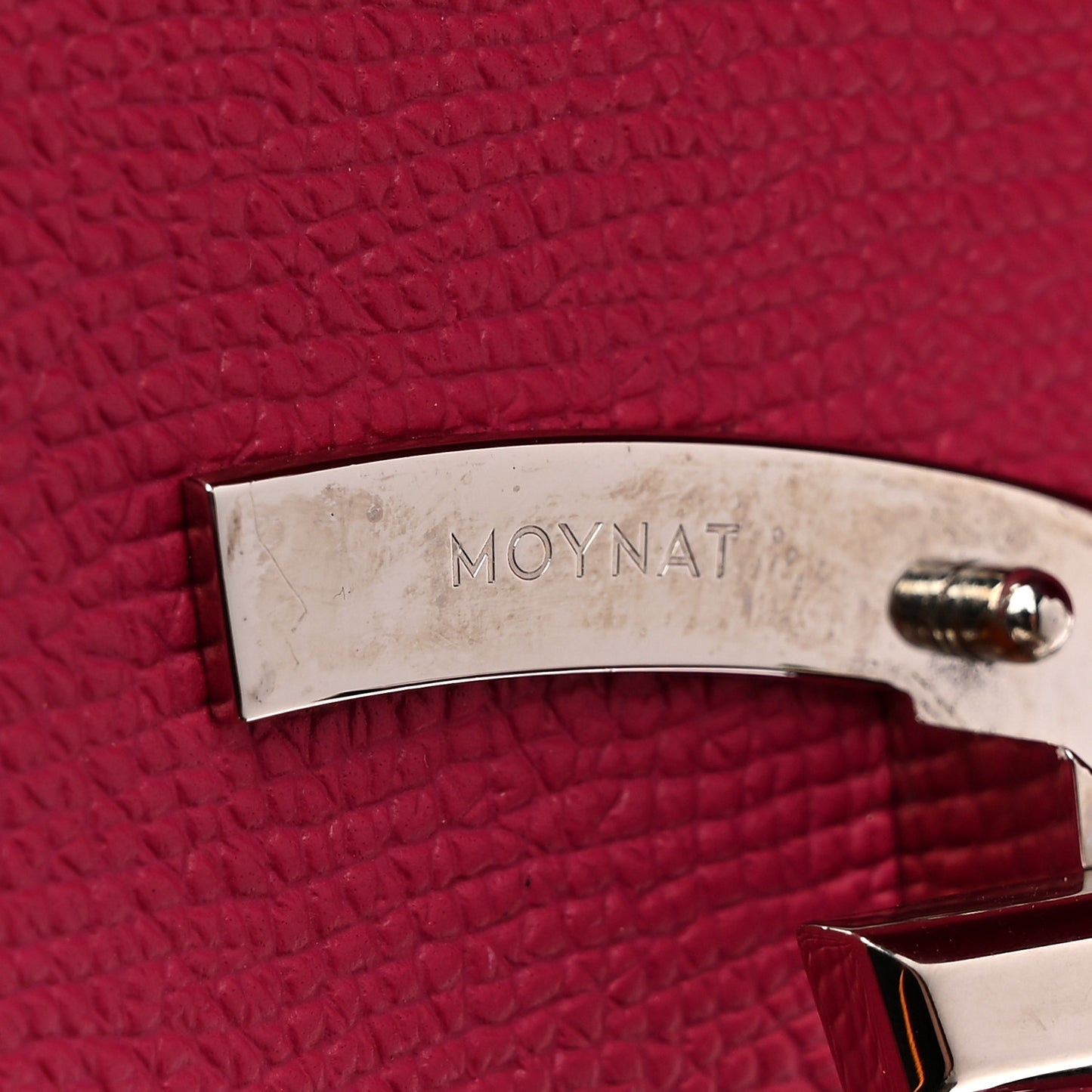 Carat Calfskin Gabrielle PM Fuchsia