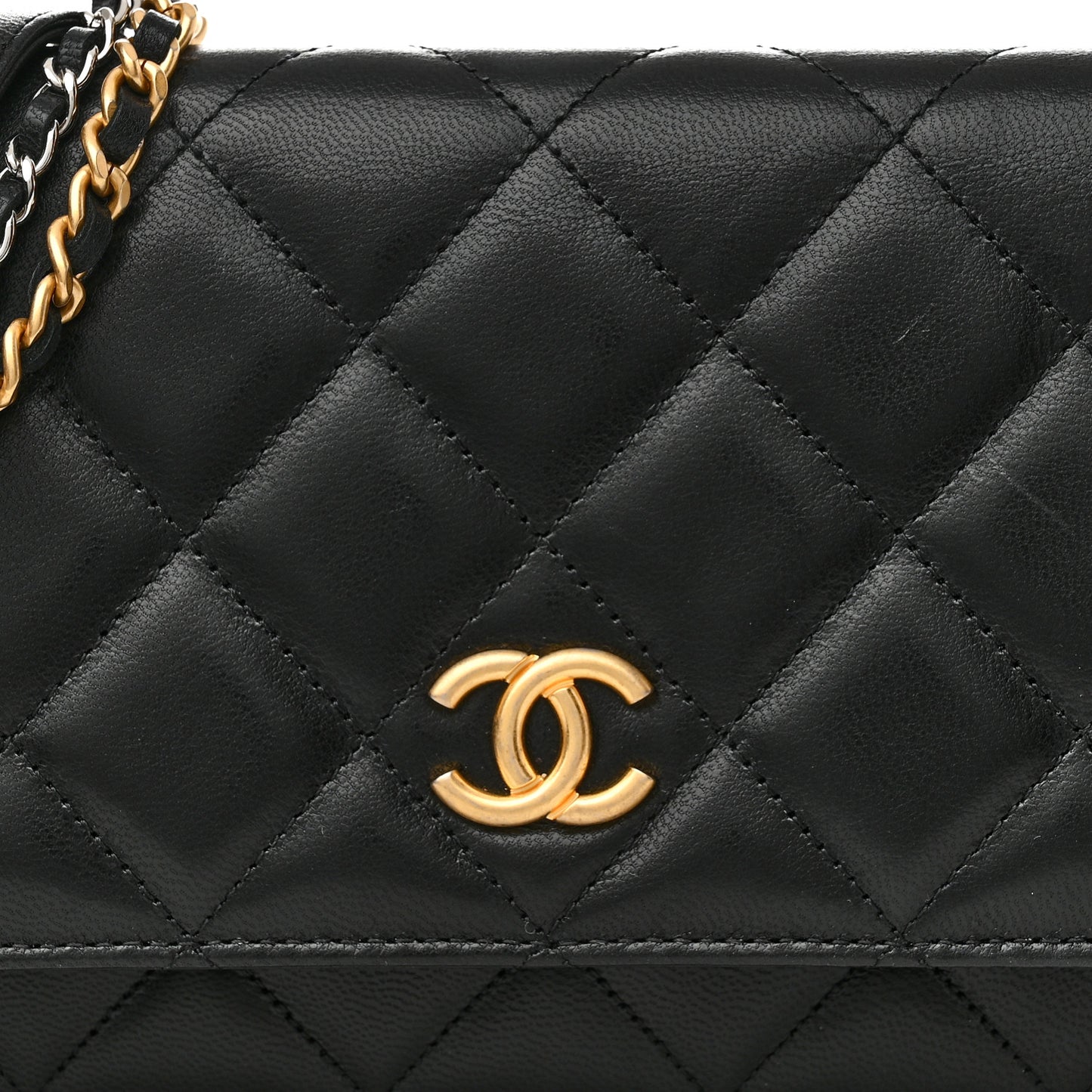 Goatskin Quilted Quilted Like A Wallet Wallet On Chain WOC Black