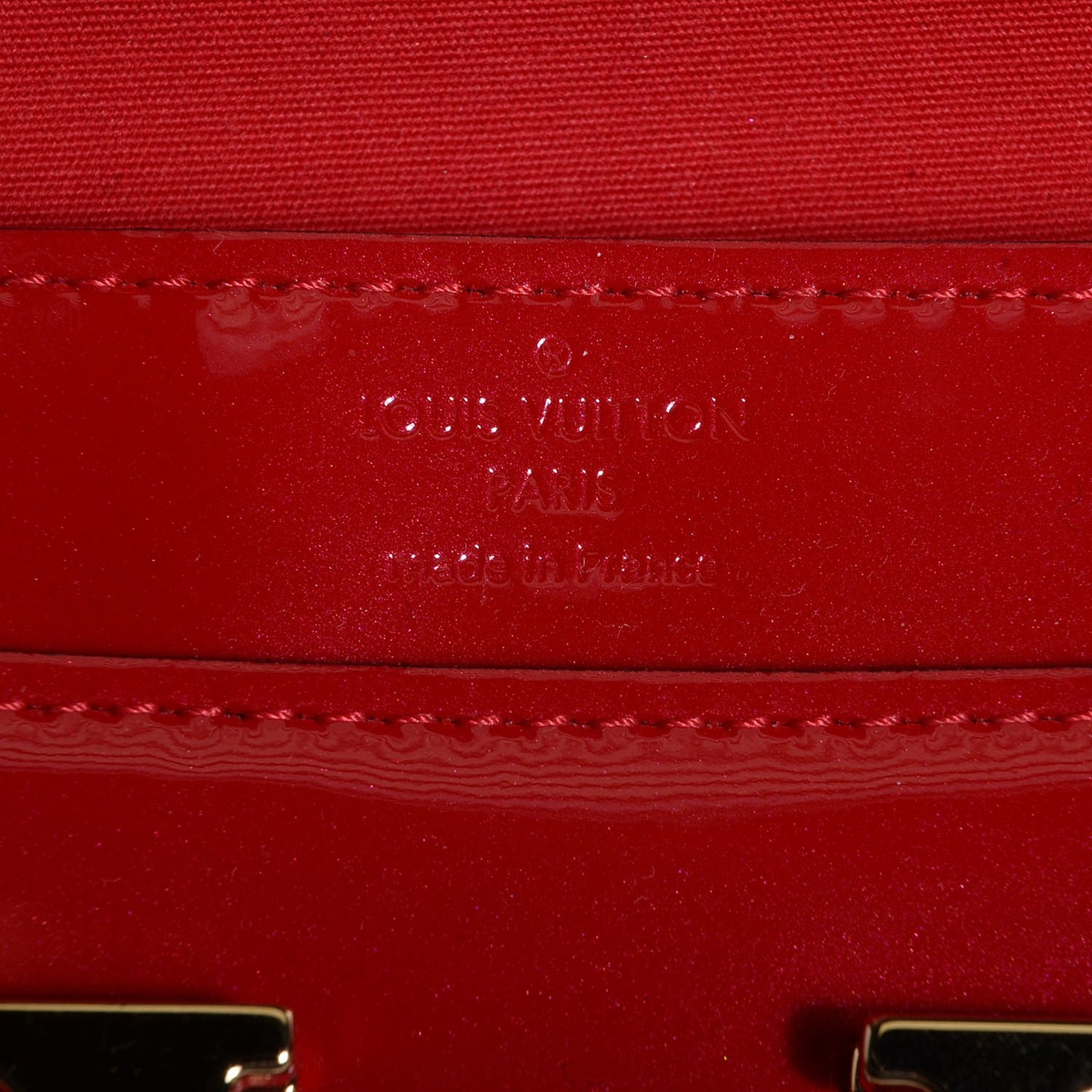 Patent Louise Clutch Pomme D'Amour