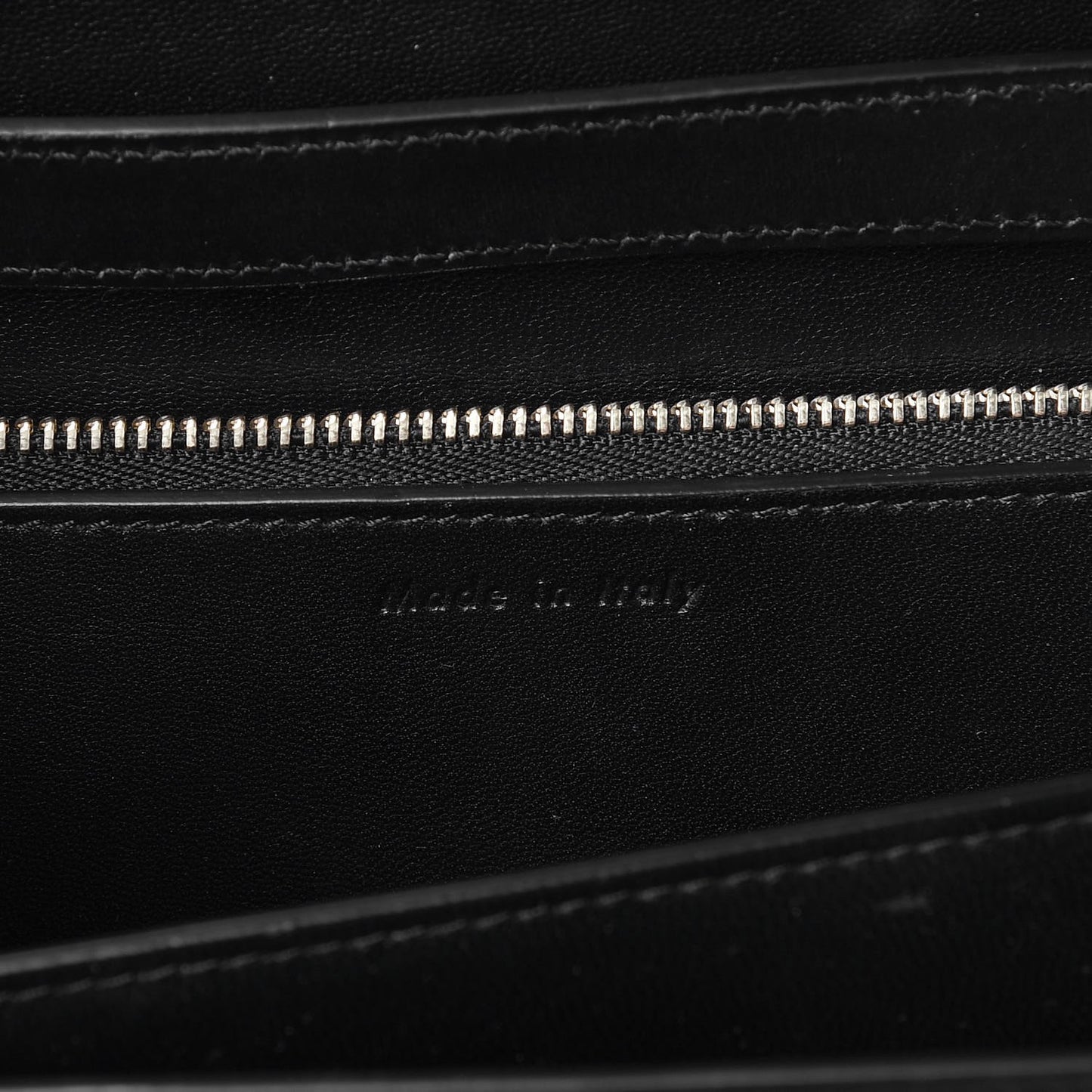 Box Calfskin Medium Classic Box Flap Bag Black