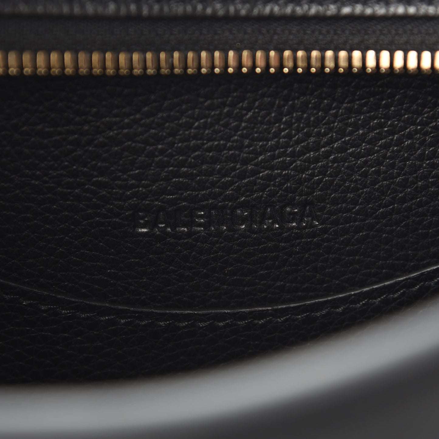 Grained Calfskin Neo Classic Gold Hardware S City Black