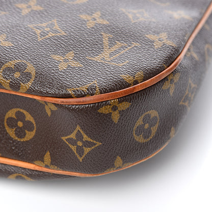 Louis Vuitton Monogram Odeon MM 14 of 15