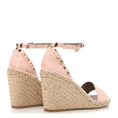 Valentino Garavani Grained Calfskin Rockstud Ankle Strap Espadrille 15/105mm Wedge Sandals 41 Rose Quartz Natural 5 of 11