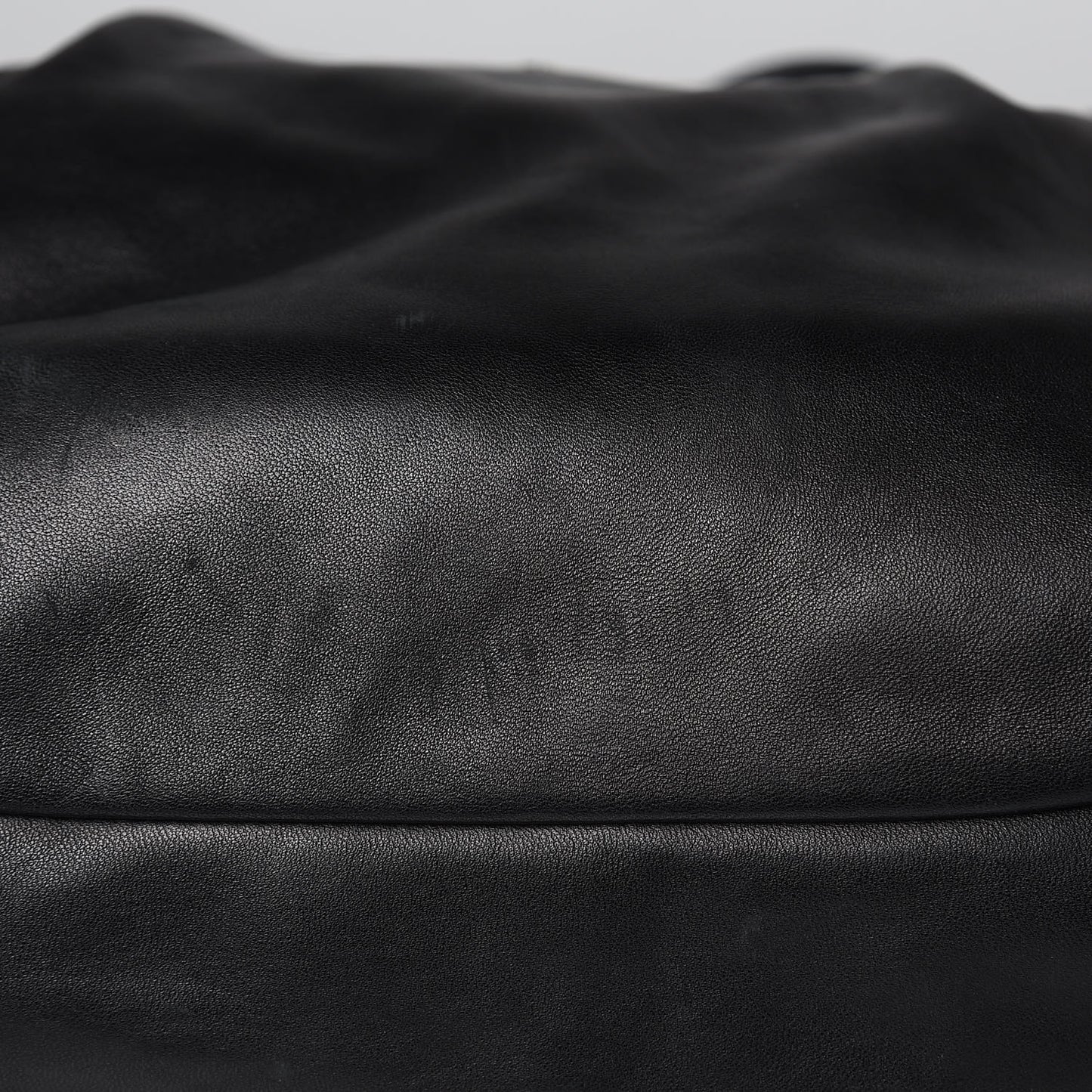 Nappa Frills Shoulder Bag Black