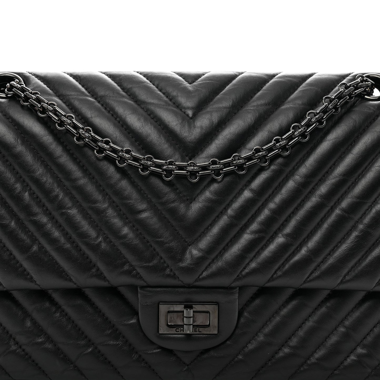 Aged Calfskin Chevron Quilted 2.55 Reissue 226 So Black