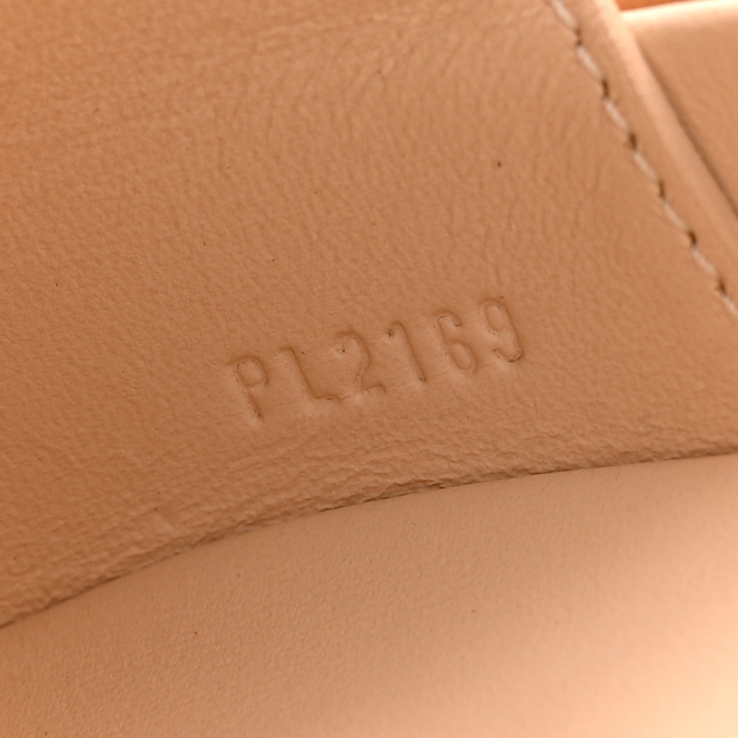 Monogram Petite Boite Chapeau