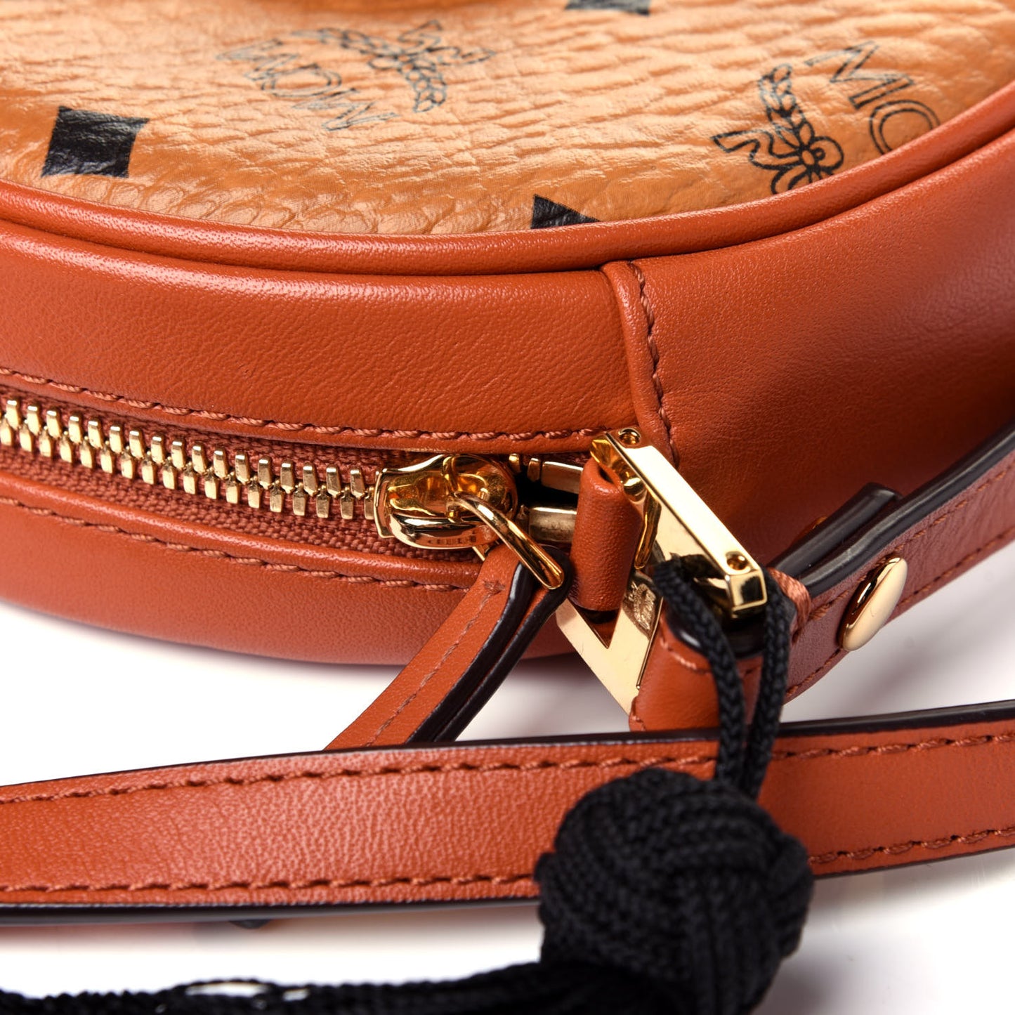 Visetos Small Tambourine Crossbody Cognac Black