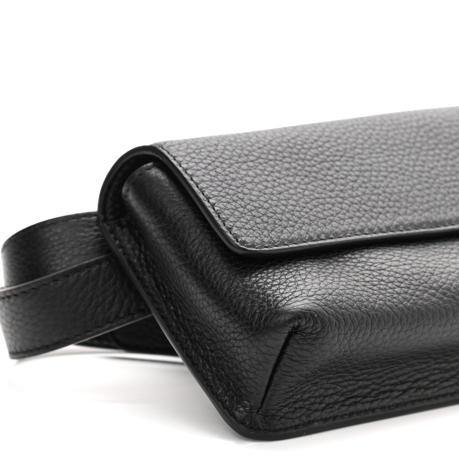 Gucci Pebbled Calfskin Soho Flap Belt Bag Black 10 of 11