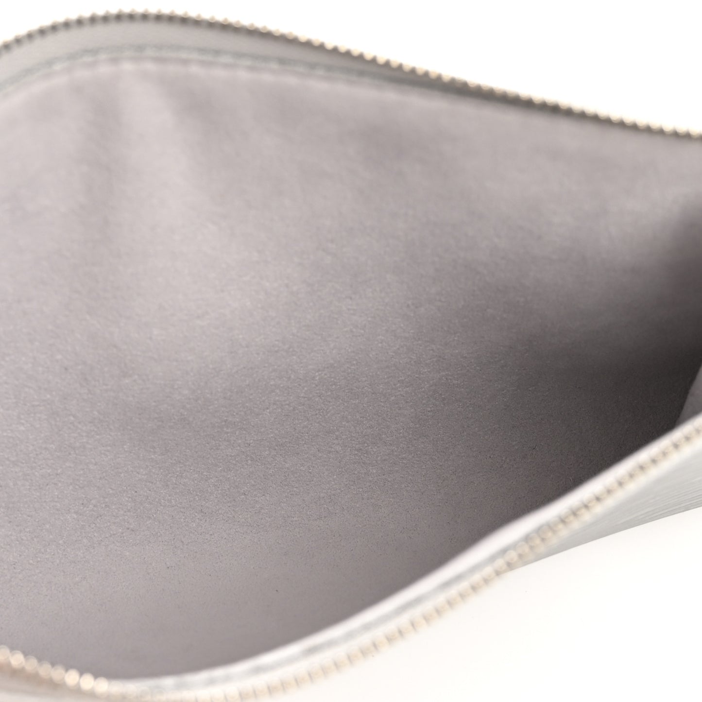 Epi Pochette Accessories Metallic Silver