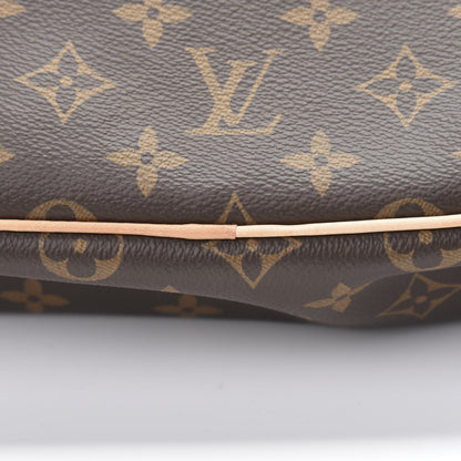 Louis Vuitton Monogram Toiletry Bag 25 10 of 12
