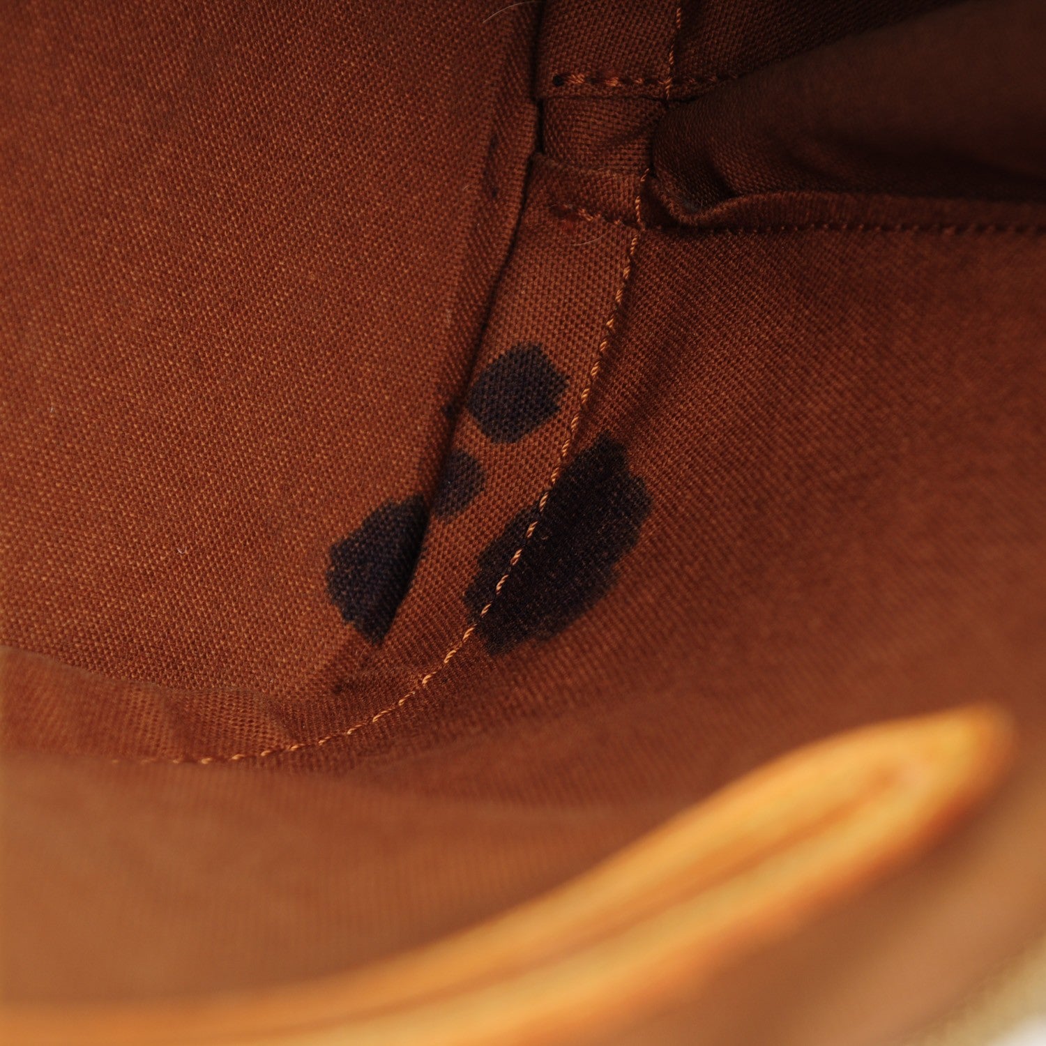 Louis Vuitton Monogram Alma PM 6 of 12