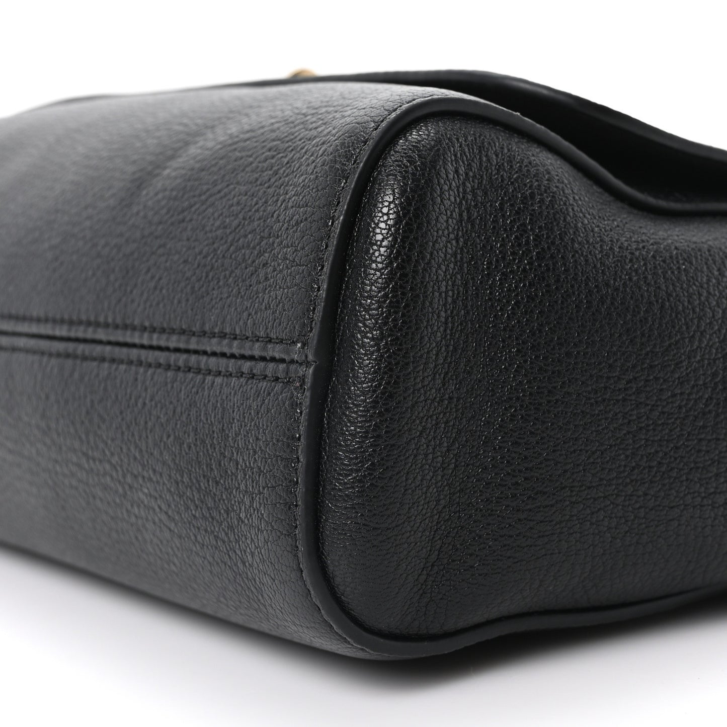Small Classic Grain Calfskin Medium Lily Black