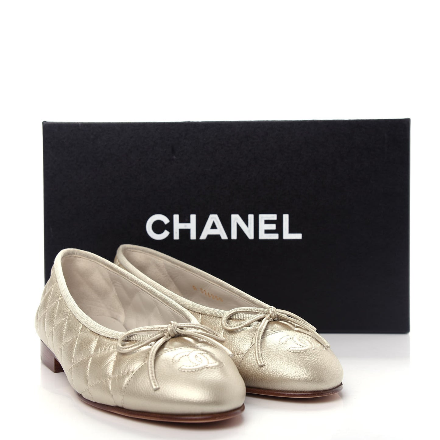 Metallic Caviar Quilted Cap Toe Ballerina Flats 36 Gold
