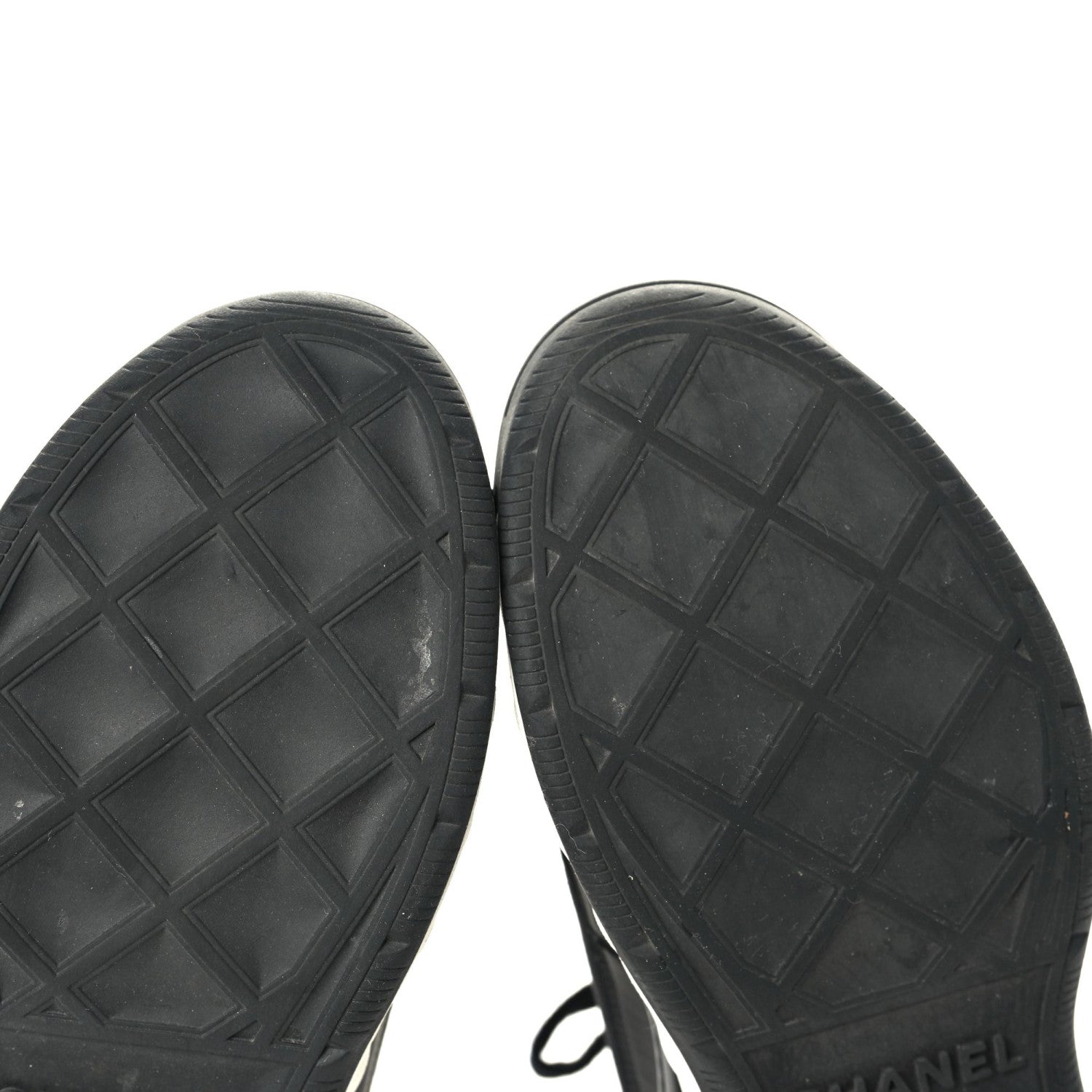 Chanel Velvet Calfskin Mixed Fibers CC Sneakers 36 Black 10 of 11