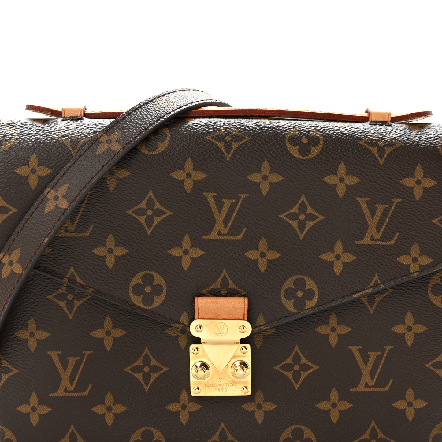 Monogram Pochette Metis