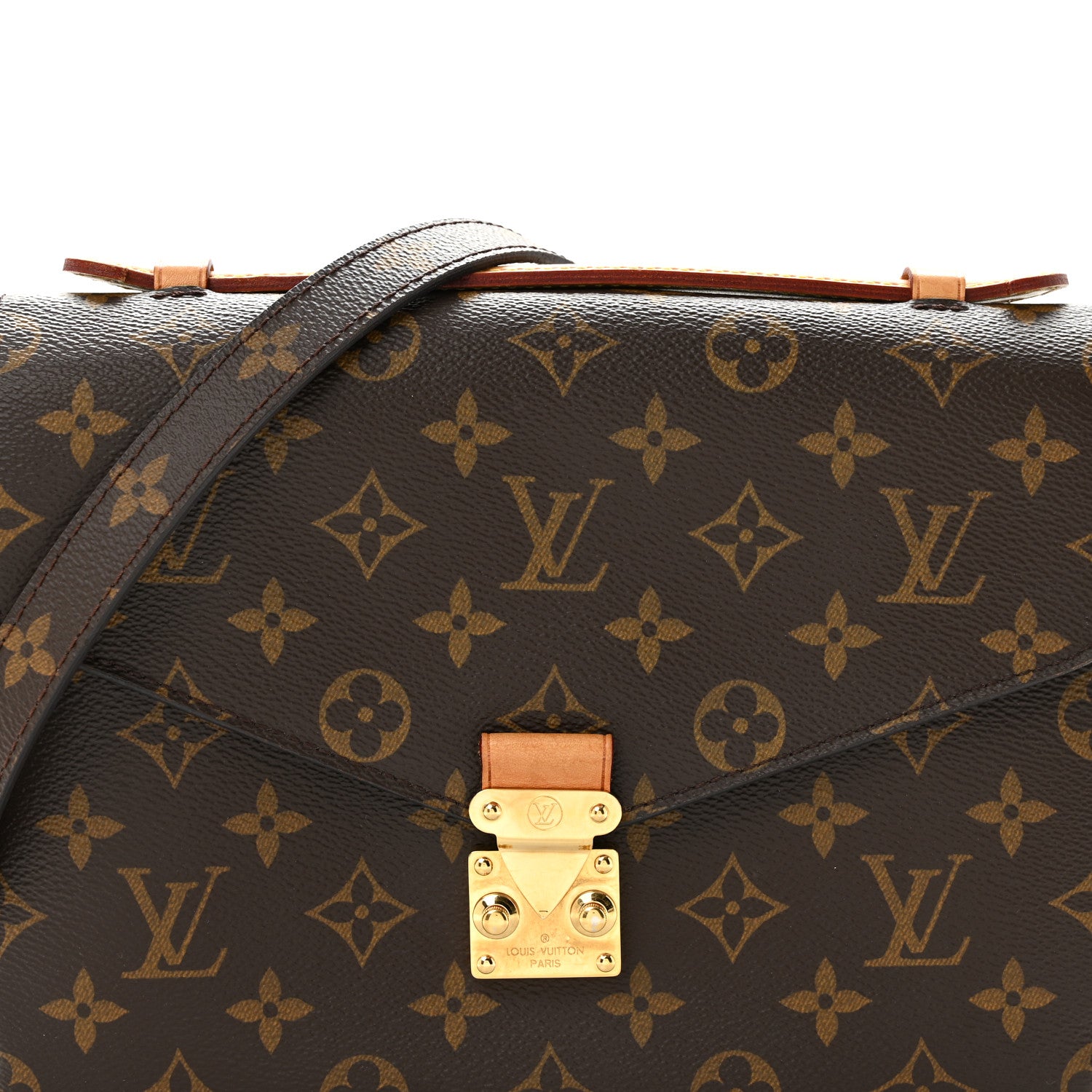Louis Vuitton Monogram Pochette Metis 8 of 15