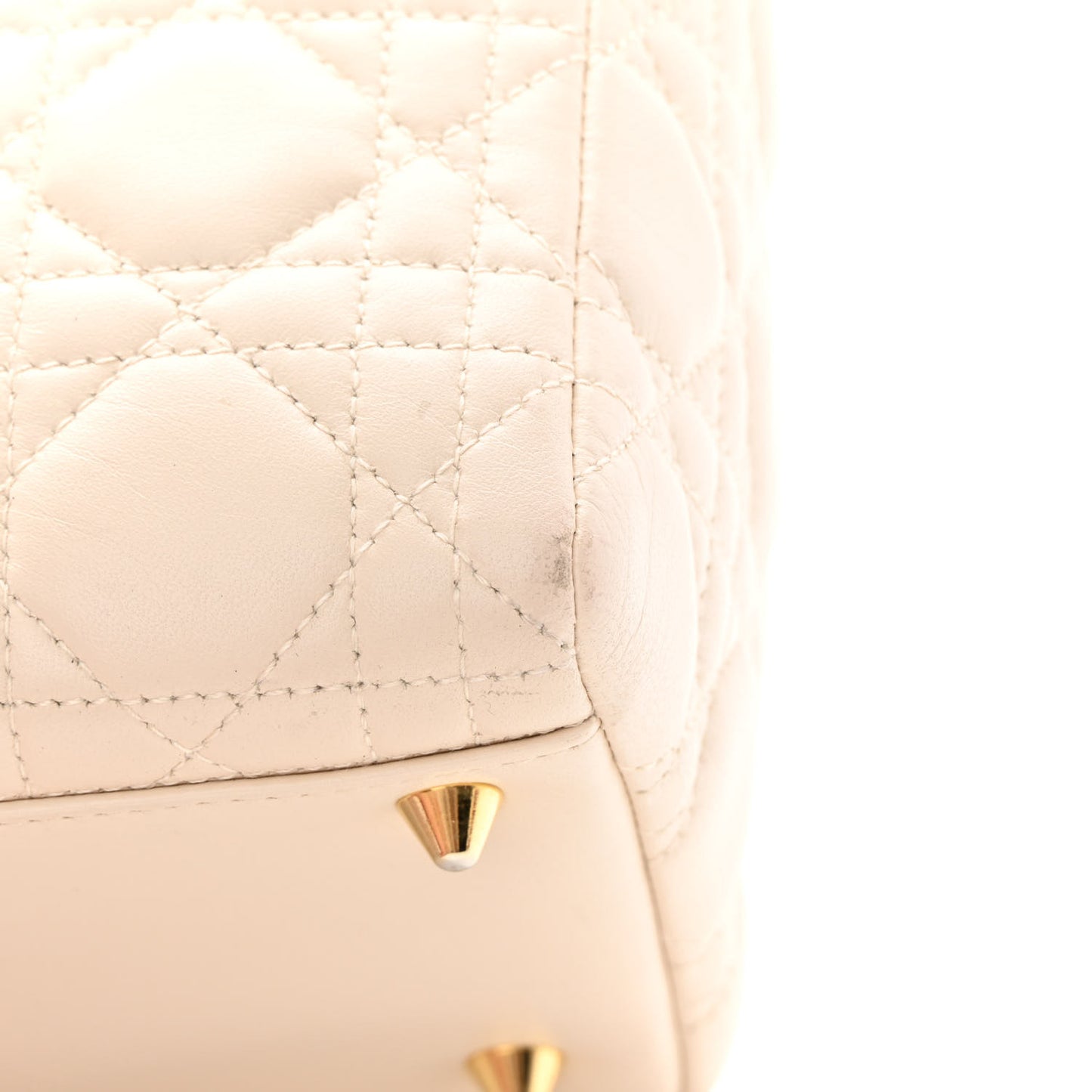 Lambskin Cannage Medium Lady Dior Light Beige