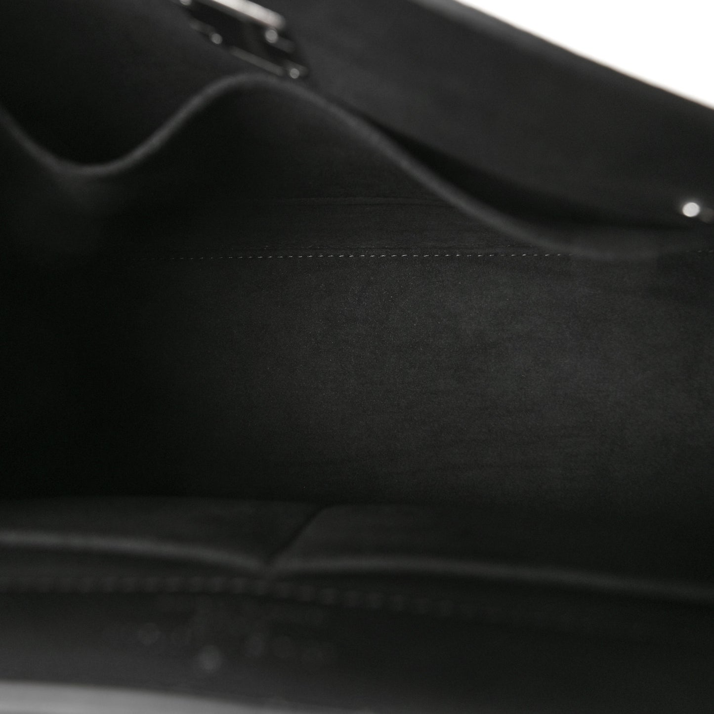LOUIS VUITTON Calfskin Lockme Ever Black