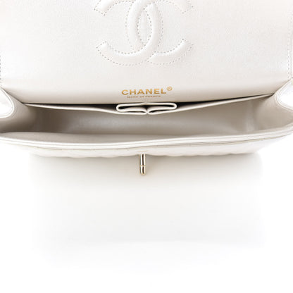 Chanel Iridescent Calfskin Quilted Medium Double Flap White 5 of 11