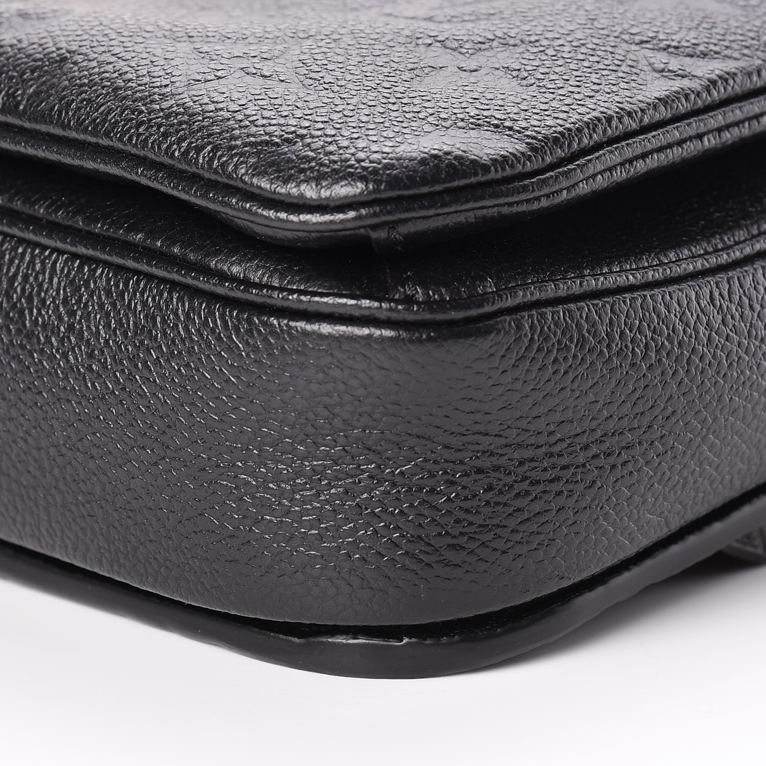 Louis Vuitton Empreinte Pochette Metis Black 11 of 12