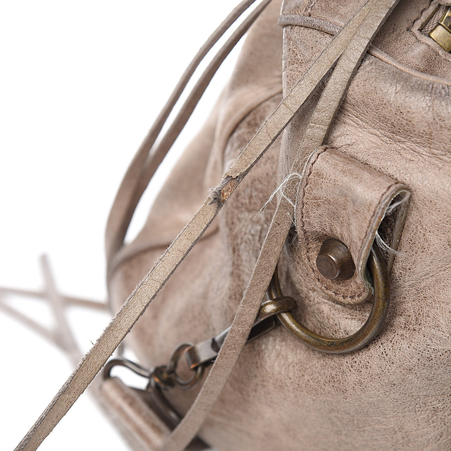 Agneau Classic Hardware Twiggy Taupe