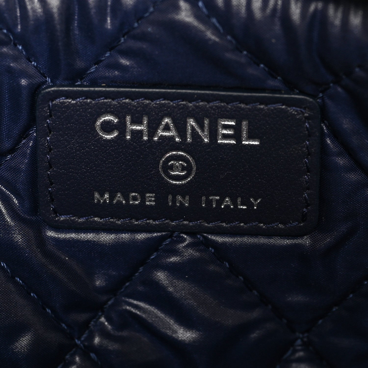 Chanel Caviar Quilted Cosmetic Case Navy 6 of 10