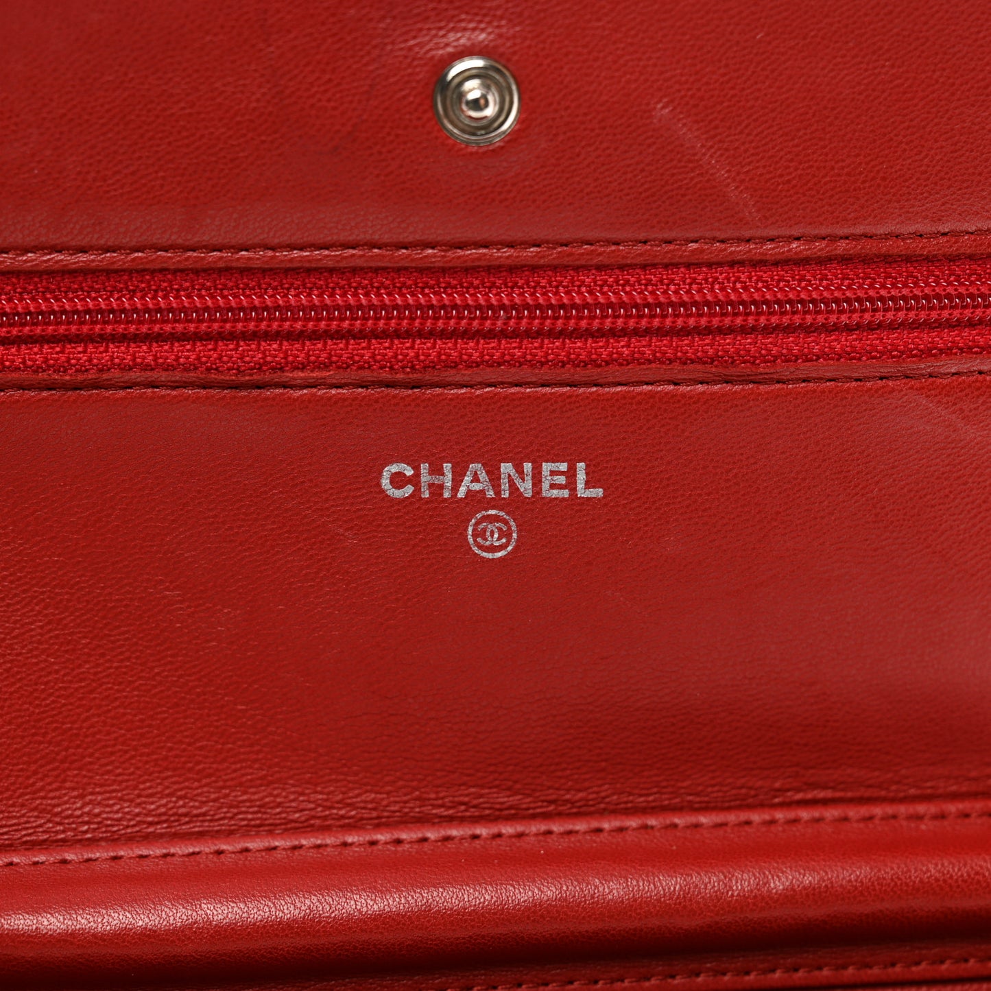Lambskin Quilted Wallet On Chain WOC Red
