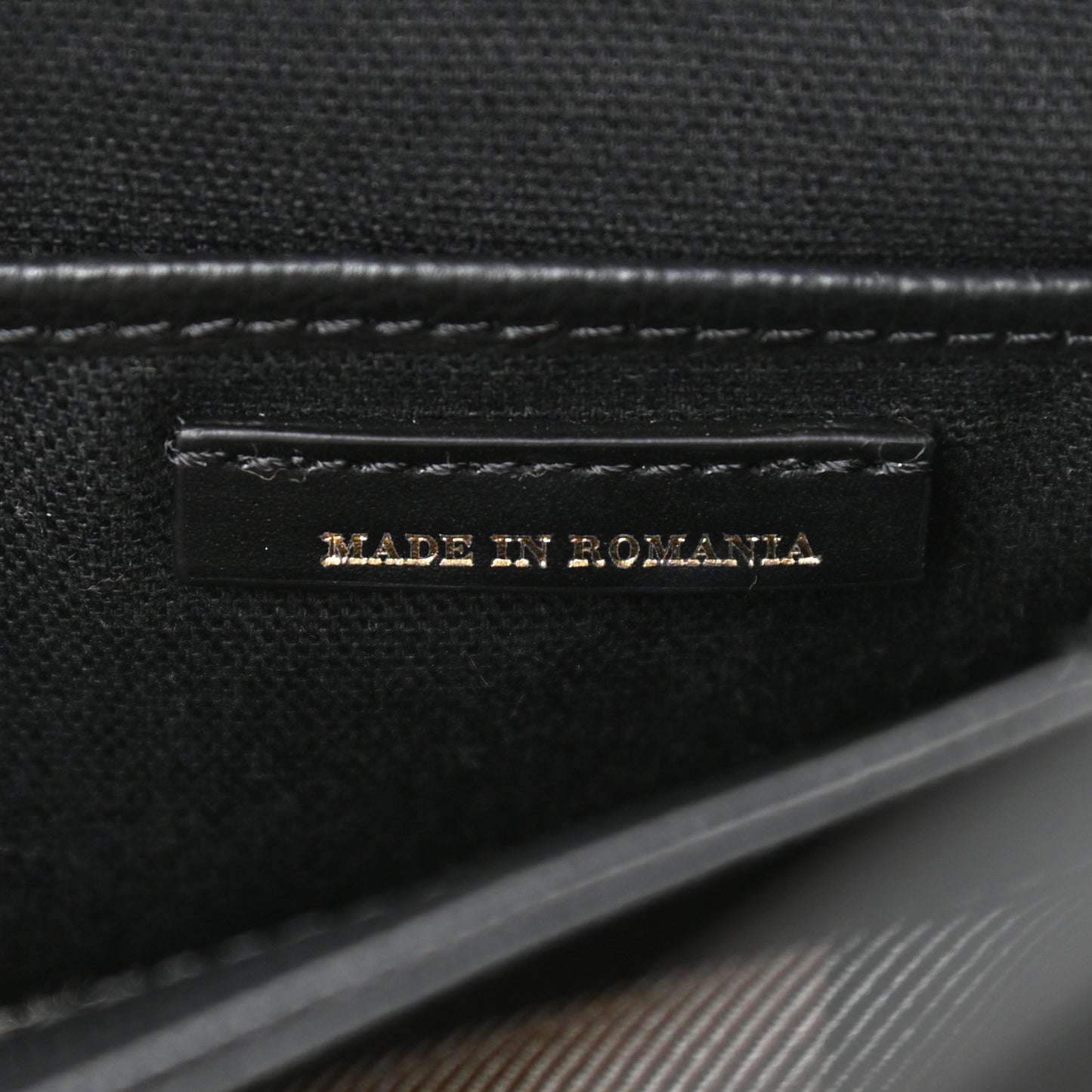 Derby Calfskin House Check Small Camberley Black