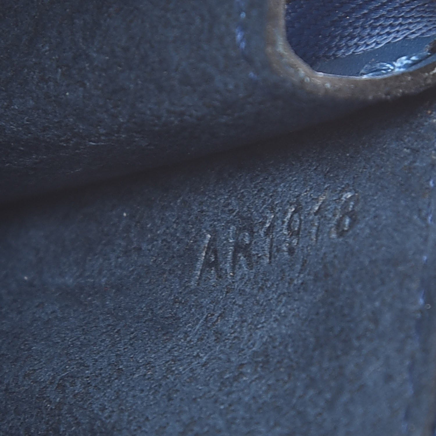 Louis Vuitton Epi Pochette Accessories 24 Toledo 7 of 9