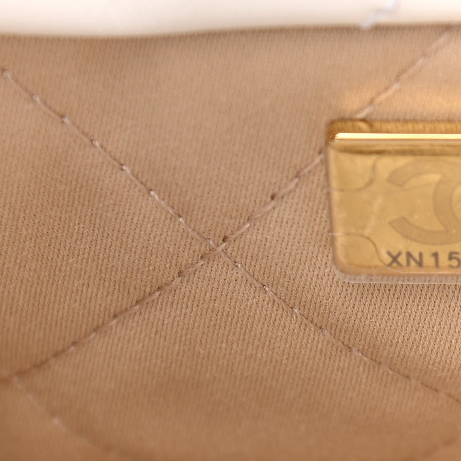 Chanel Shiny Calfskin Quilted Chanel 22 White 7 of 12