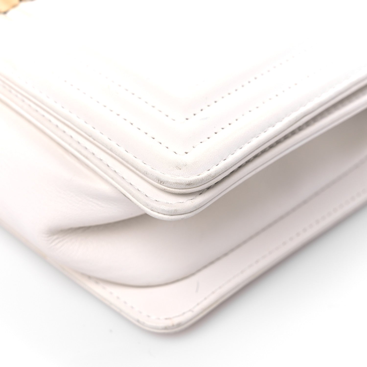 Chanel Lambskin Quilted Medium Boy Flap White 9 of 20