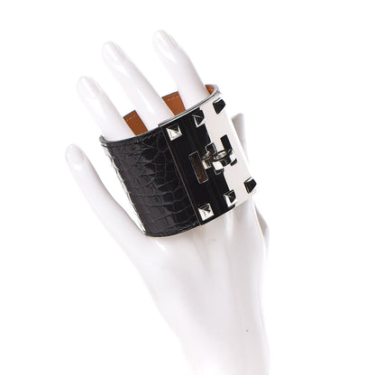 Hermes Shiny Alligator Kelly Extreme Bracelet S Black 2 of 5