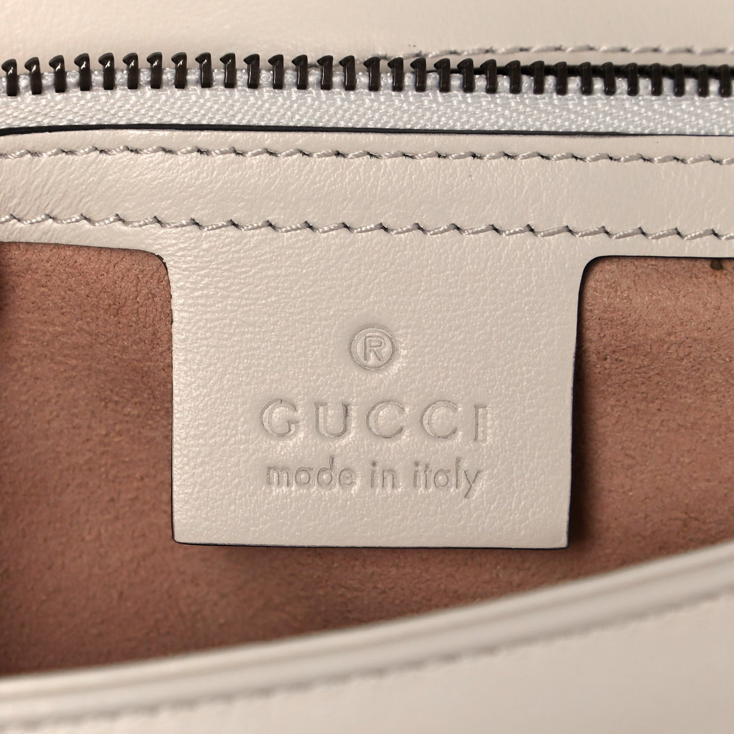 Calfskin Matelasse Small GG Marmont Shoulder Bag White