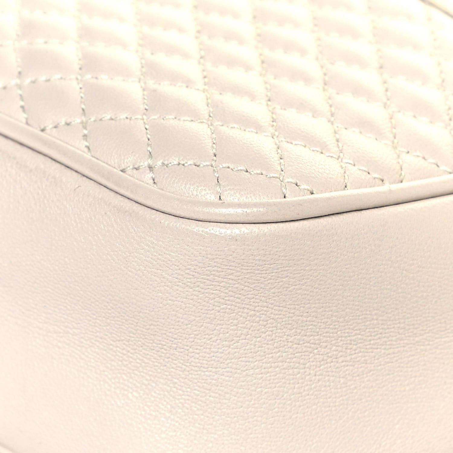 Saint Laurent Lambskin Quilted Victoire Camera Bag Blanc Vintage 11 of 15