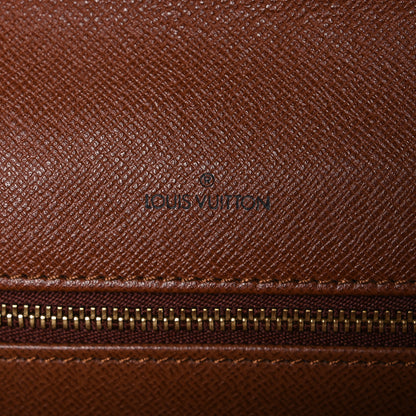 Louis Vuitton Monogram Pochette Dame 29 6 of 8