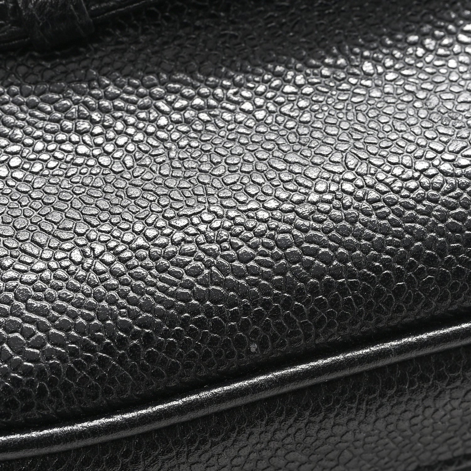 Chanel Caviar CC Vanity Cosmetic Case Black 9 of 9