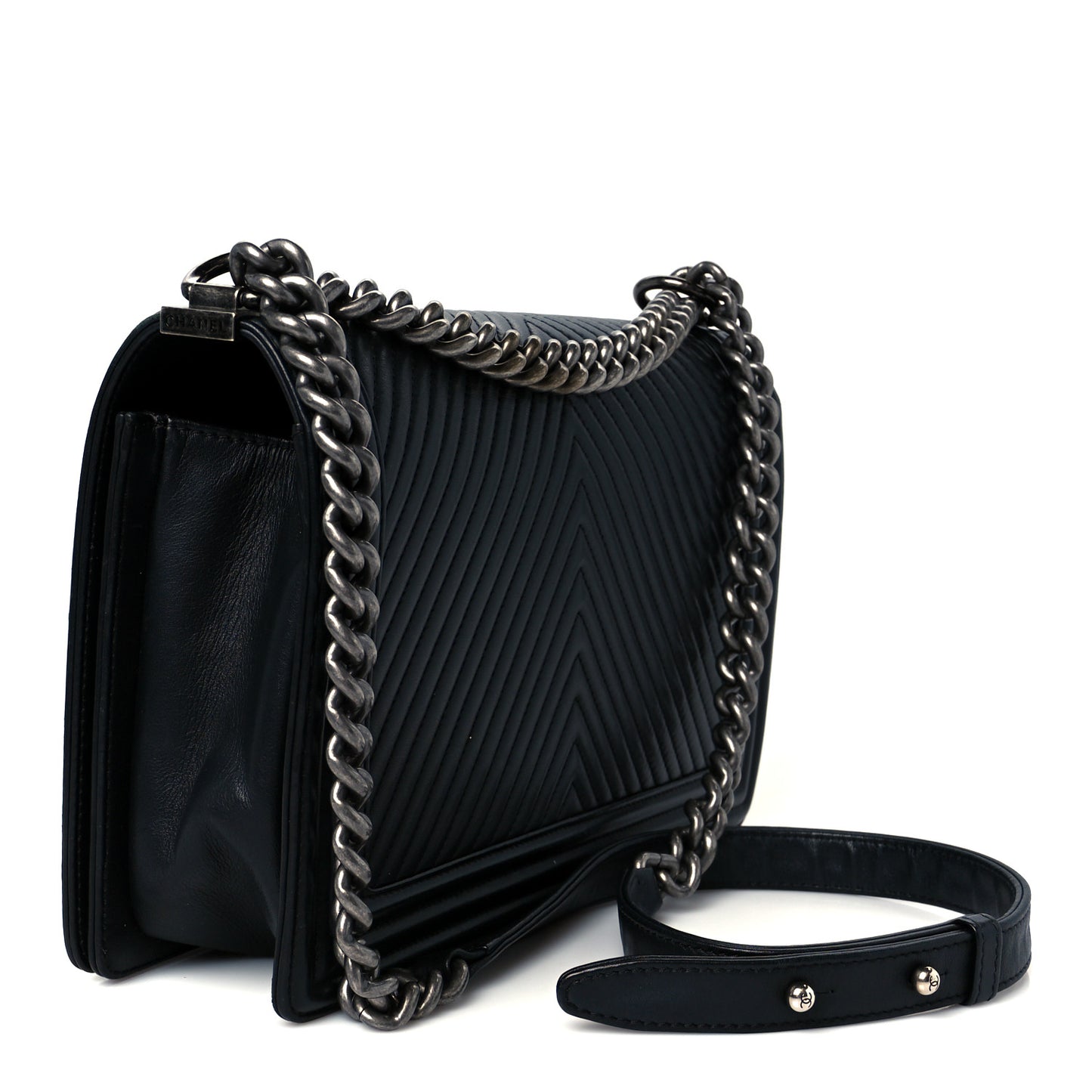 Calfskin Chevron Quilted New Medium Boy Flap Black