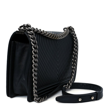 Chanel Calfskin Chevron Quilted New Medium Boy Flap Black 3 of 11