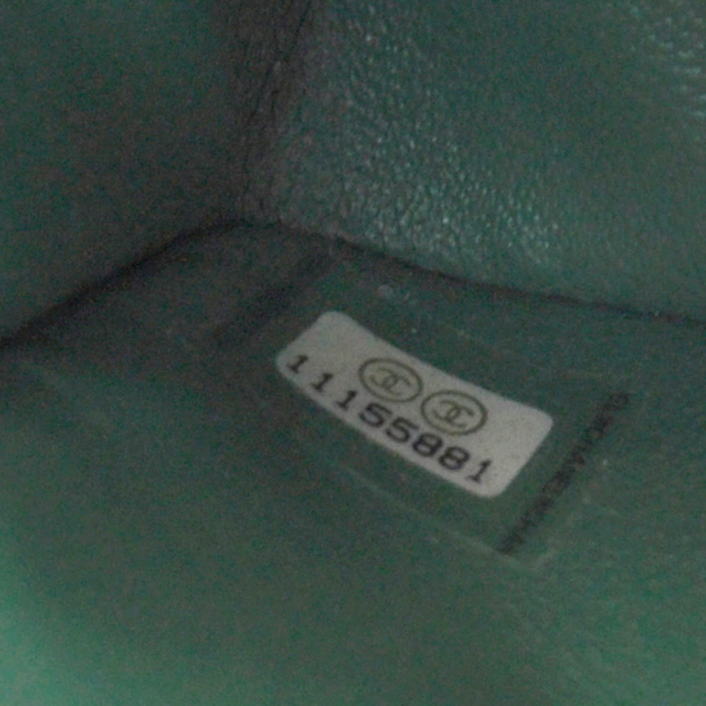 Calfskin Perforated East West Flap Green