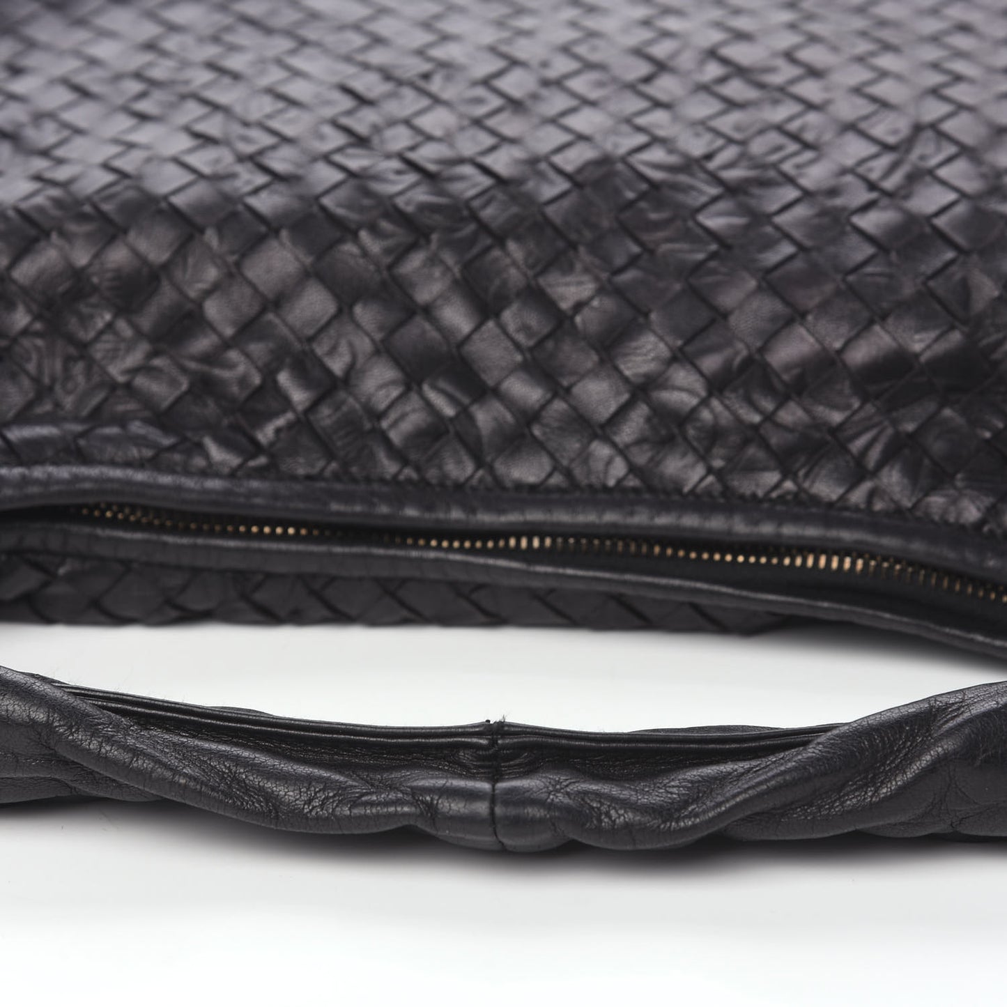 Nappa Intrecciato Embossed Medium Veneta Hobo Black