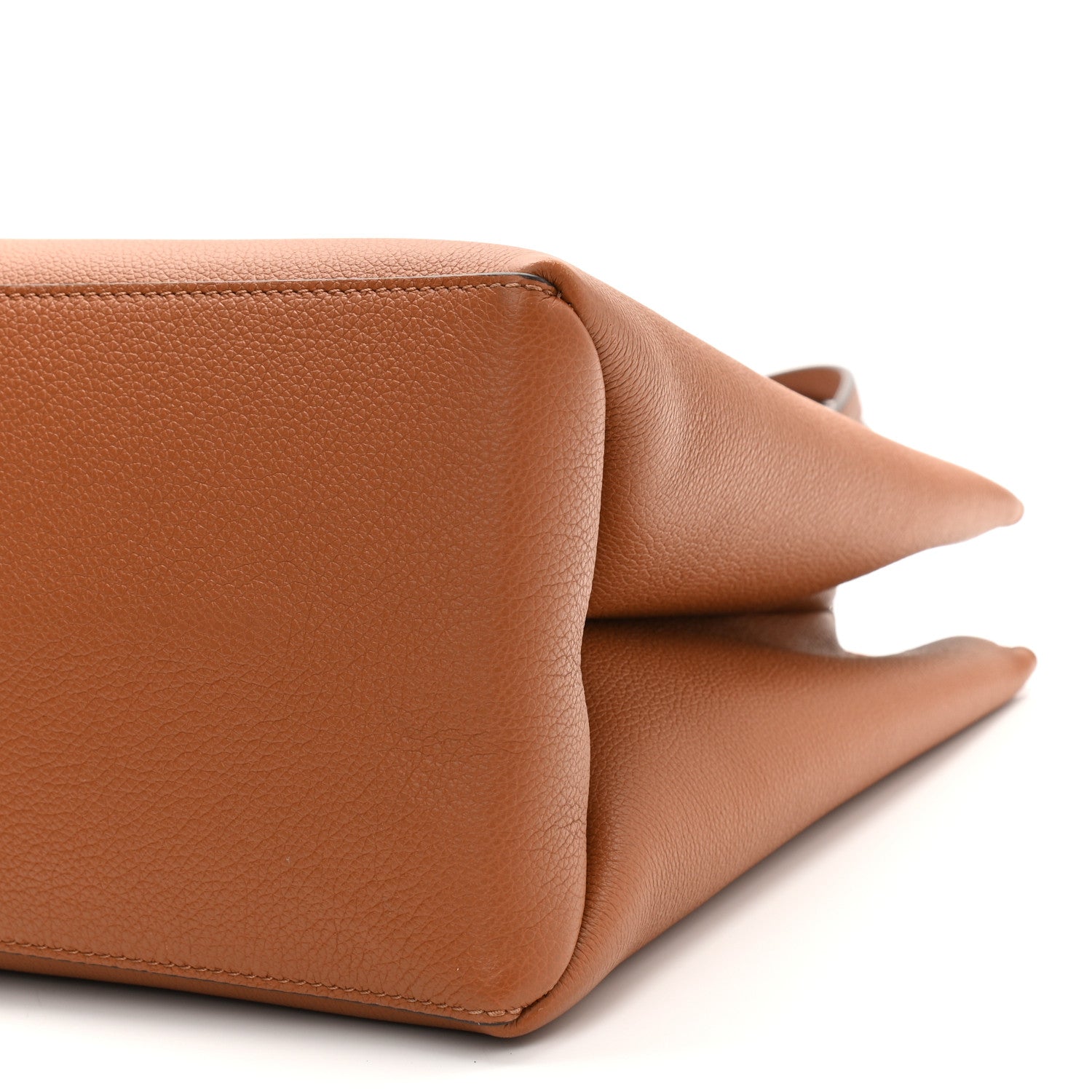 Louis Vuitton Grained Calfskin Lockme Shopper Chataigne 9 of 10
